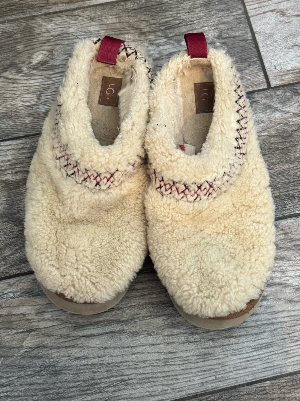 UGG Cream Sherpa Slip-On Clog with Maroon Stitching